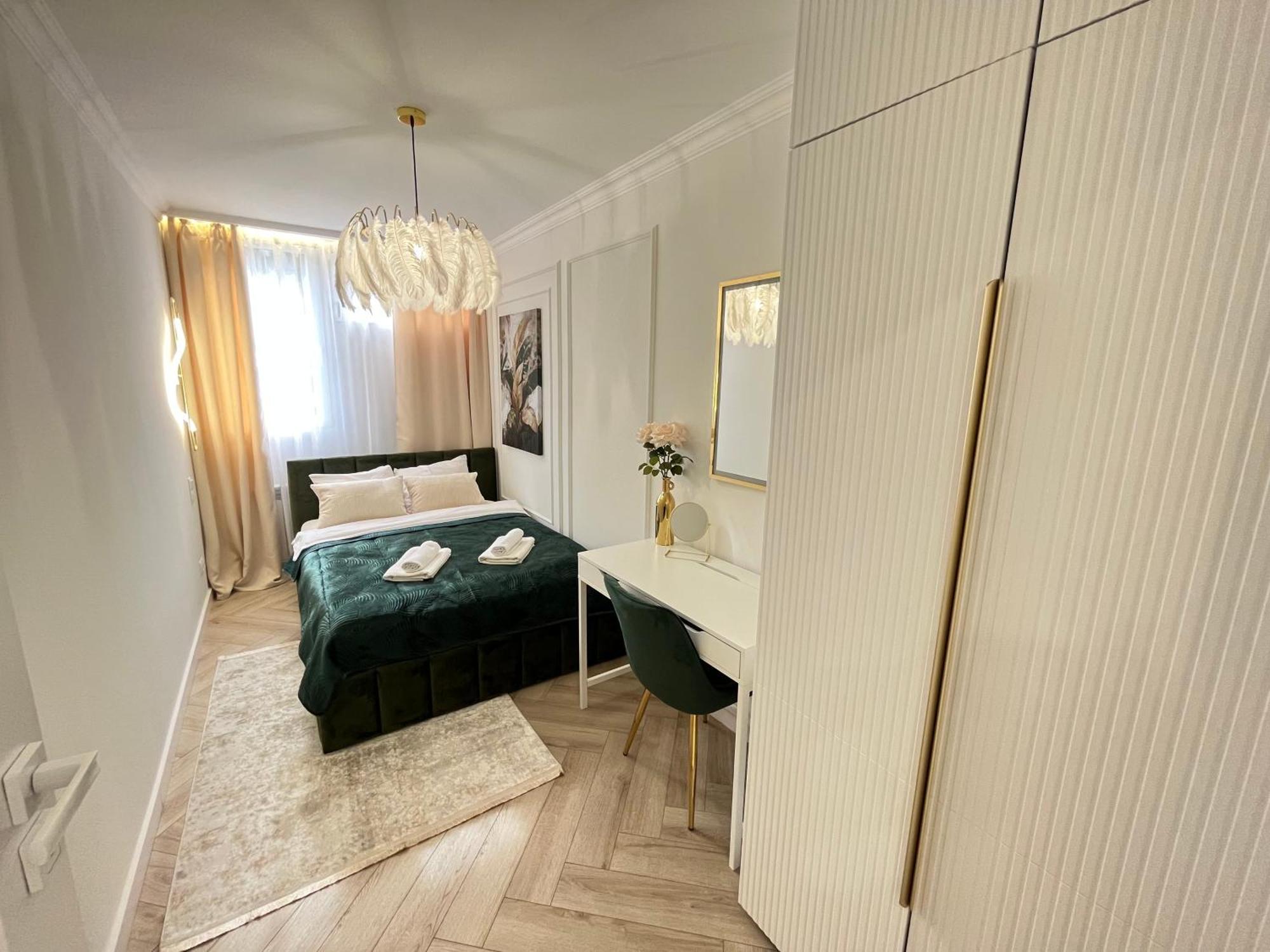 Pereca 2 Deluxe Separate Bedroom Ac By Perfect Apart