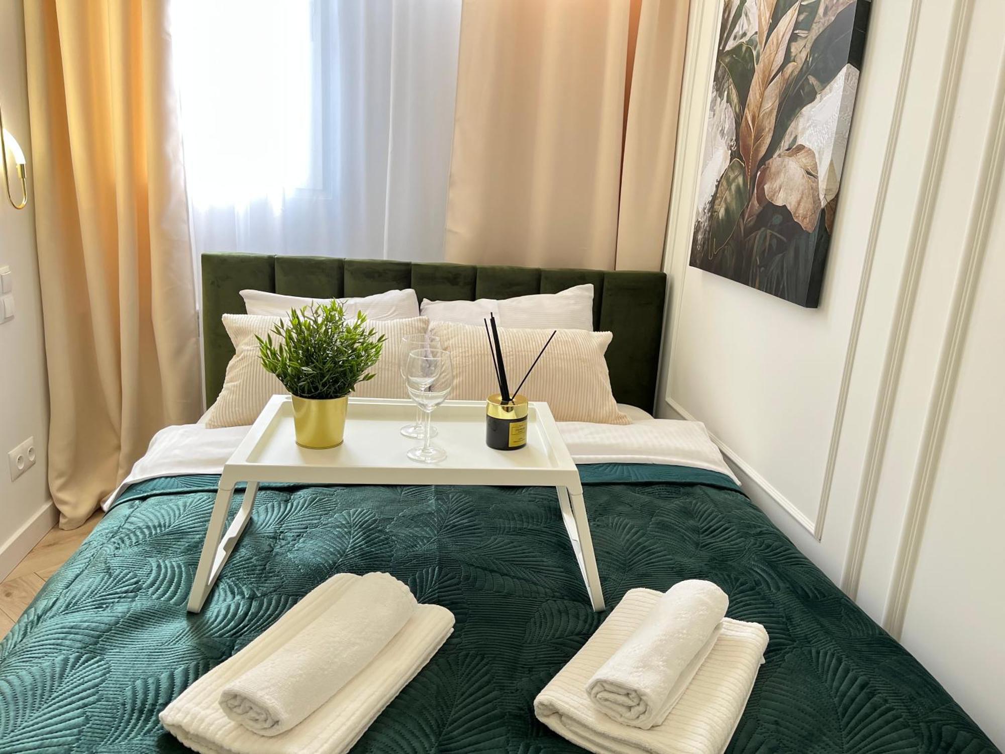 Apartment Pereca 2 Deluxe Separate Bedroom Ac By Perfect Apart Warsaw